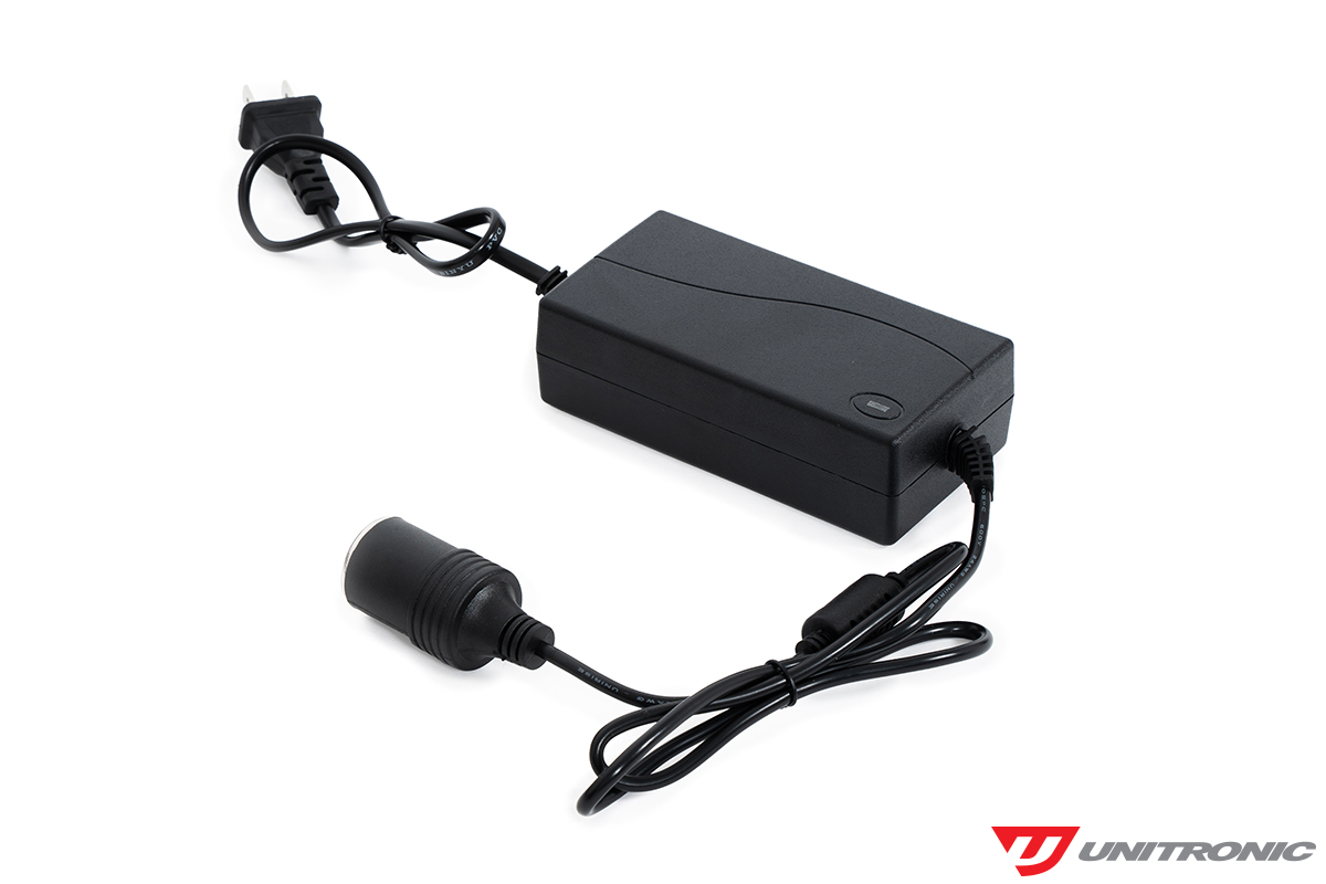  Power Supply w/ Accessory Socket