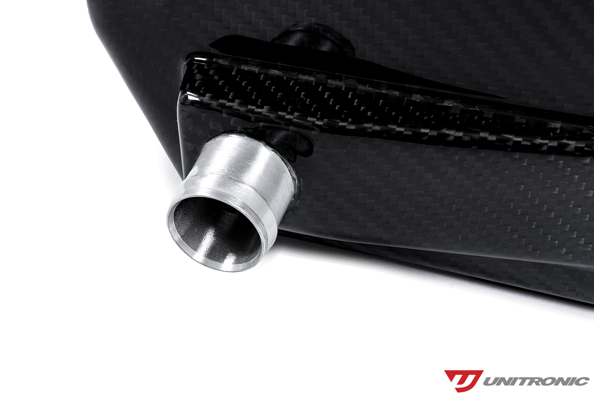 Unitronic Carbon Fiber 2.5 TFSI Intake water drain