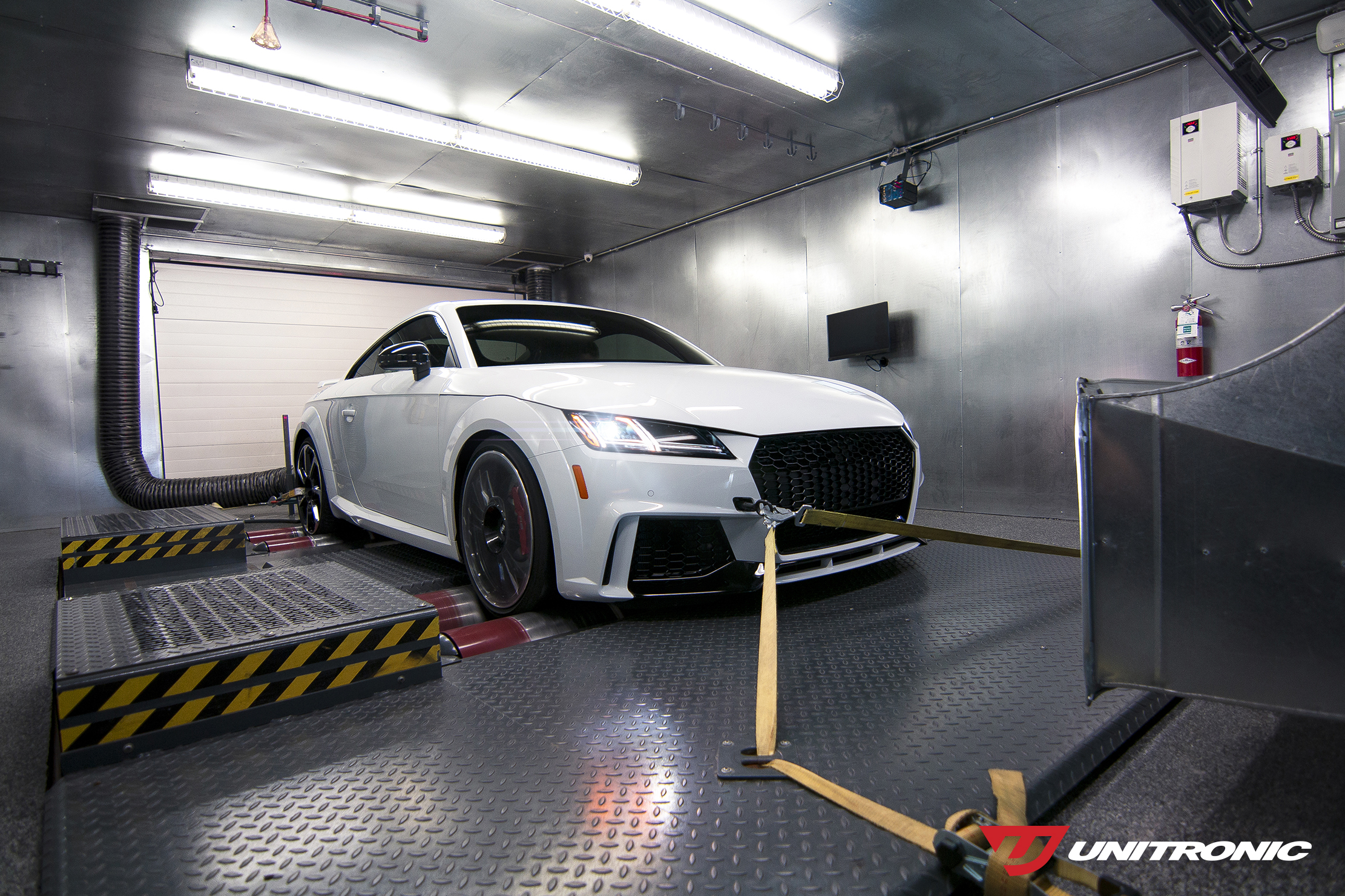 Unitronic Audi TTRS dyno