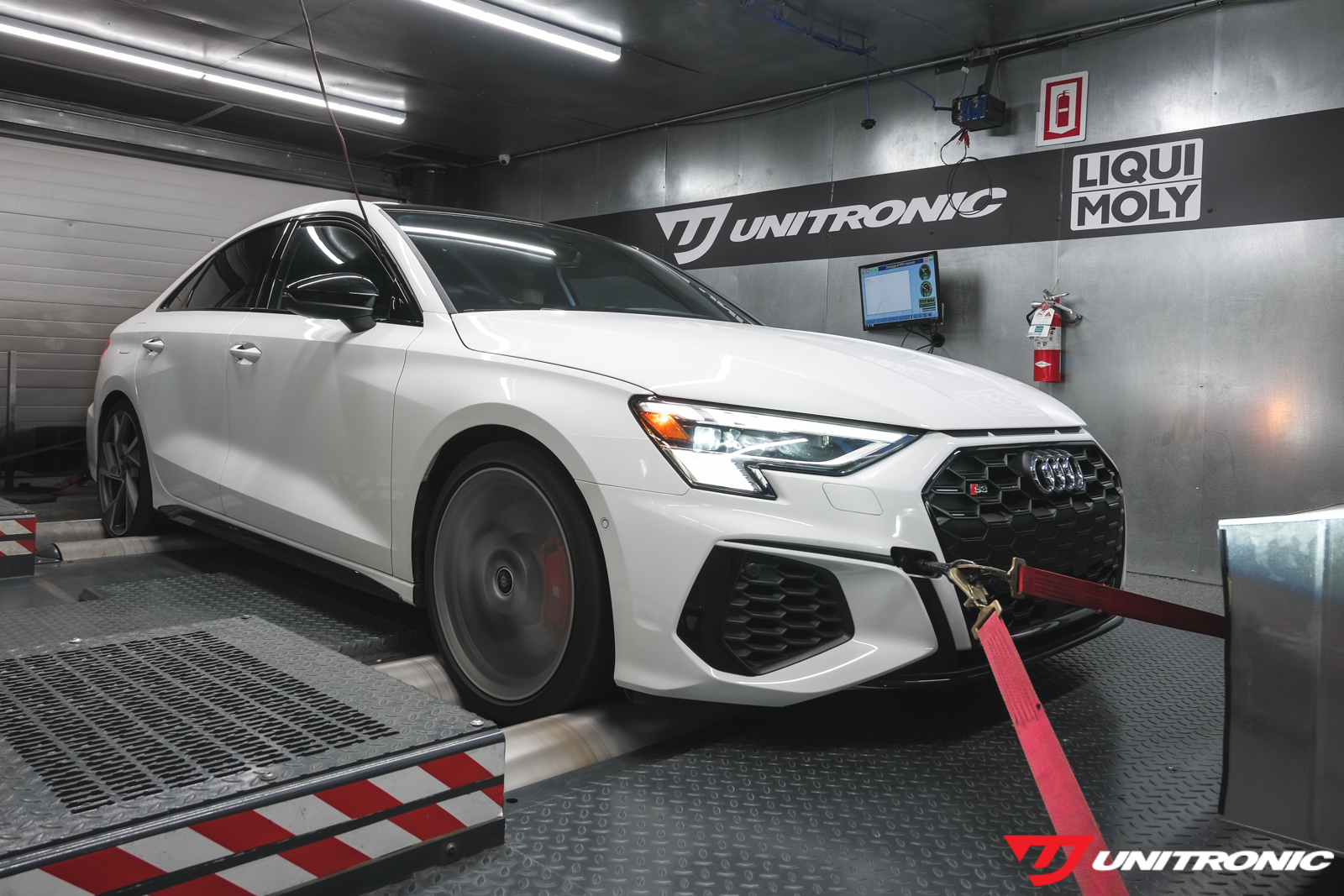 unitronic-8y-s3-dyno