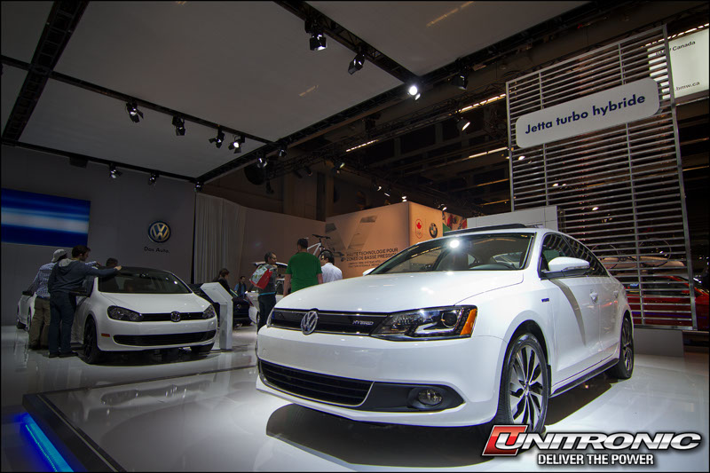 Volkswagen 1.4L TSI Hybrid on Display