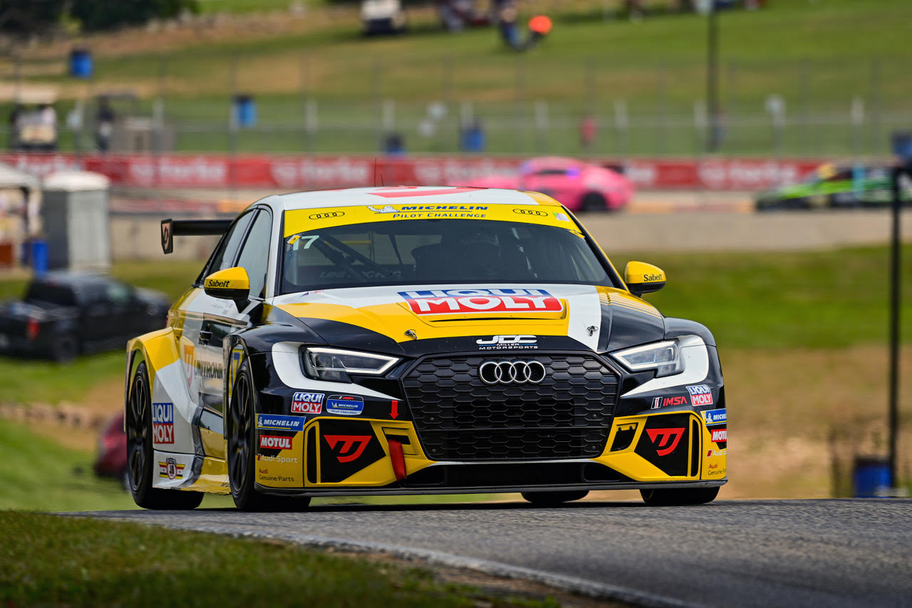 Uni JDC Audi RS 3 LMS TCR