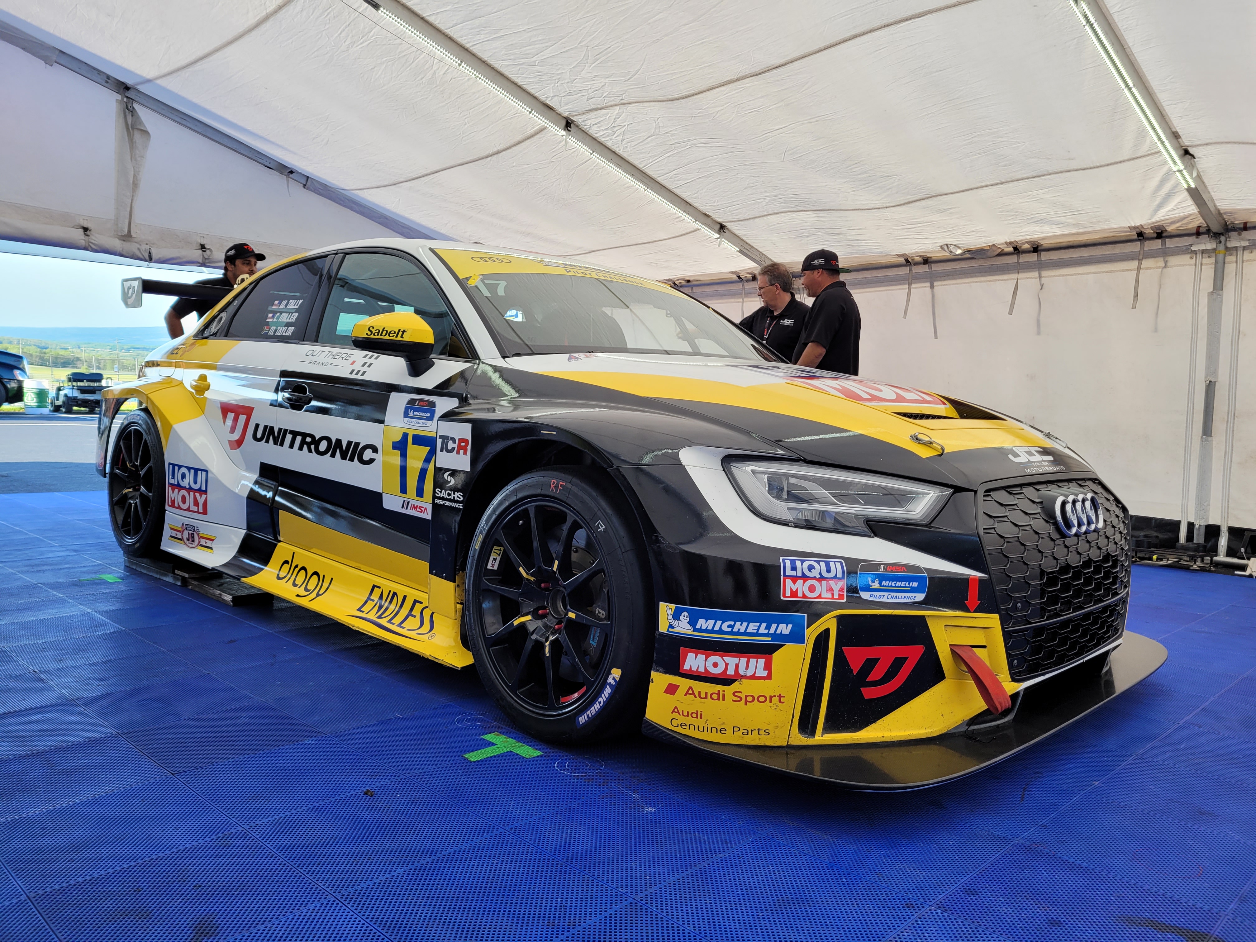 Uni JDC Audi RS 3 LMS TCR