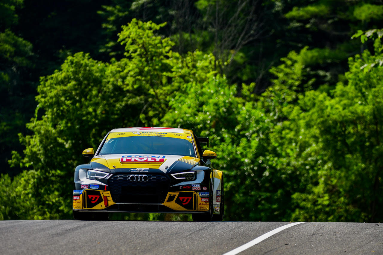 Uni JDC Audi RS 3 LMS TCR